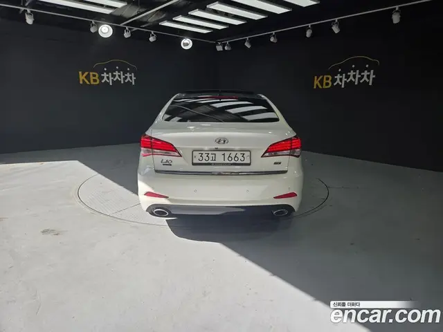 Hyundai i40 2012 2.0 автомат (гидро), миниатюра 5 Hyundai i40 2012 2.0 автомат (гидро), миниатюра 5