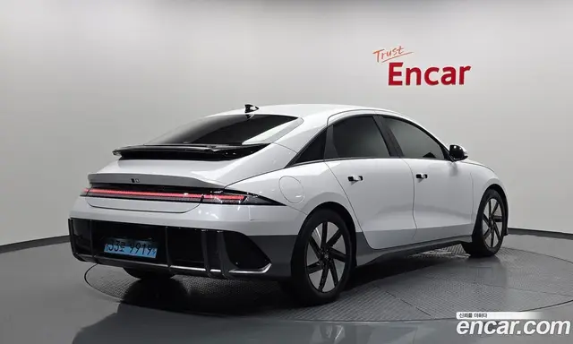Hyundai Ioniq 6 2023 0.1 автомат (гидро), миниатюра 2