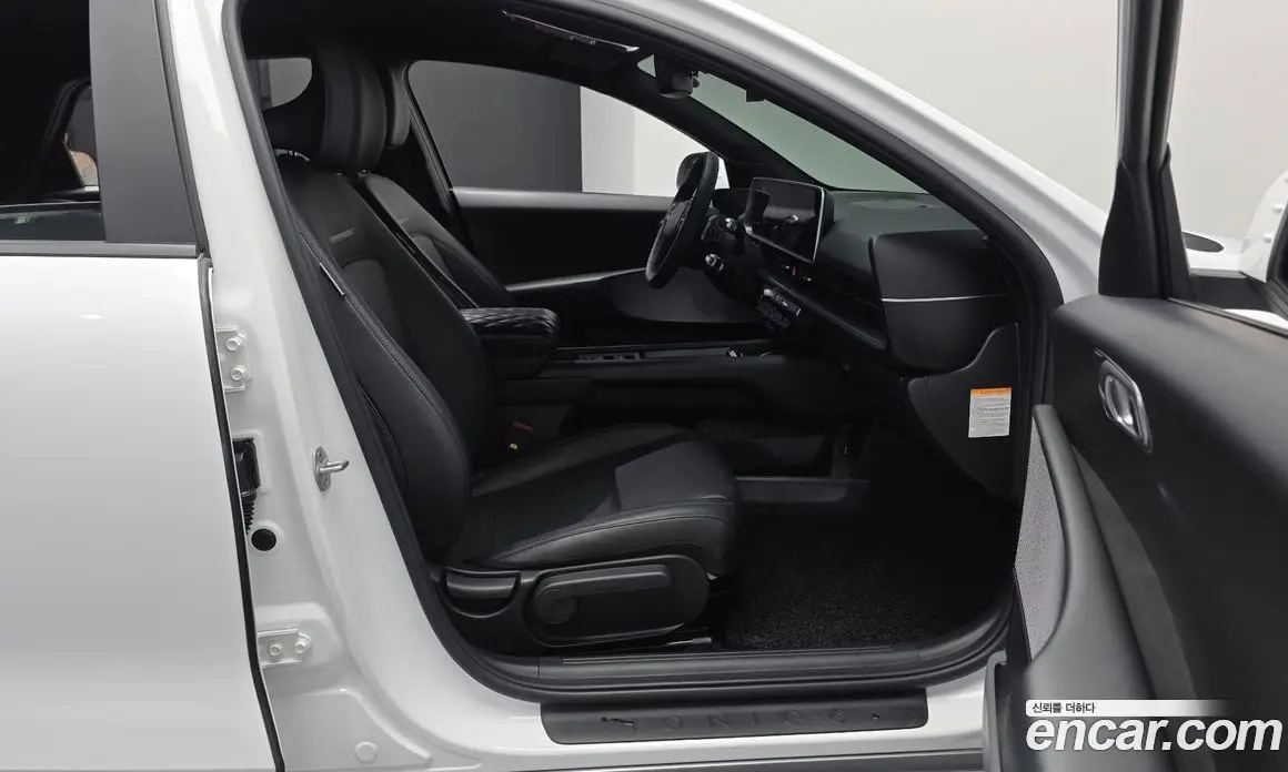 Hyundai Ioniq 6 2023 0.1 автомат (гидро), фото 12