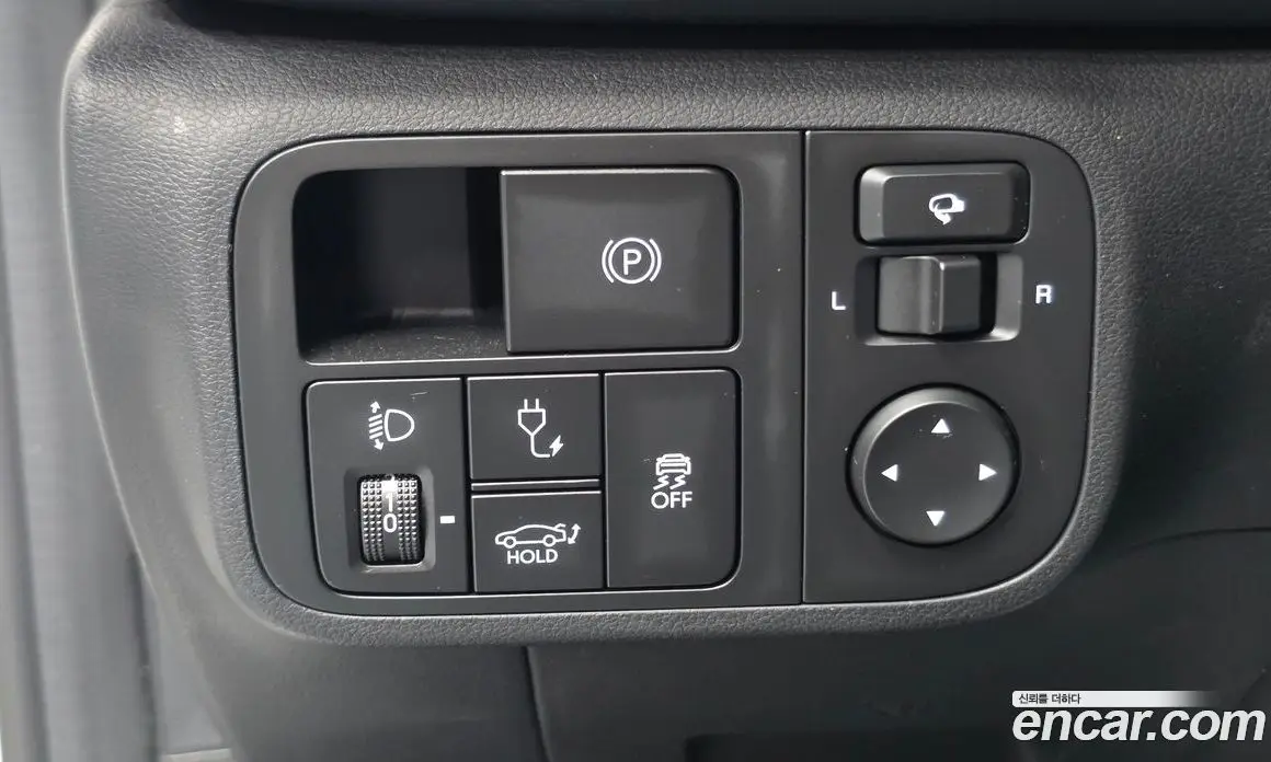Hyundai Ioniq 6 2023 0.1 автомат (гидро), фото 13