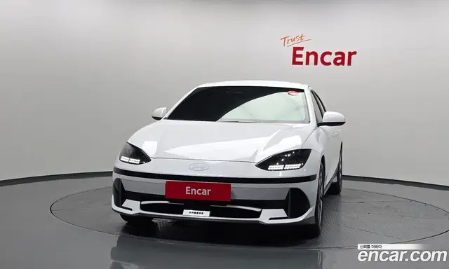 Hyundai Ioniq 6 2023 0.1 автомат (гидро), миниатюра 3