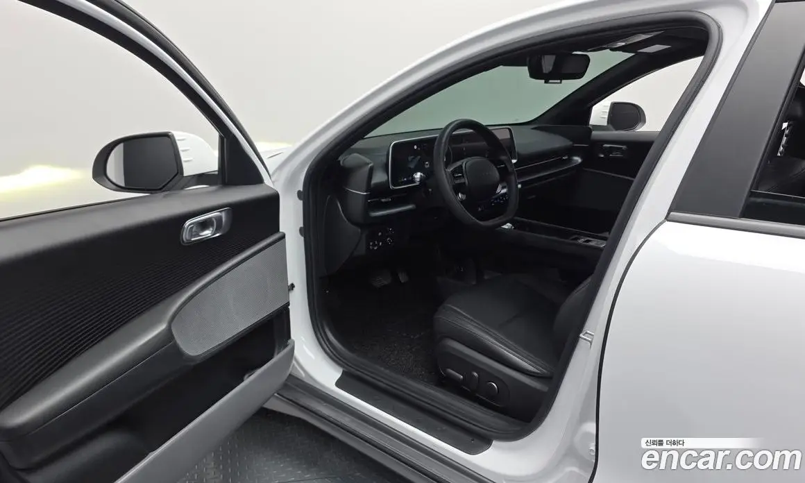 Hyundai Ioniq 6 2023 0.1 автомат (гидро), фото 10