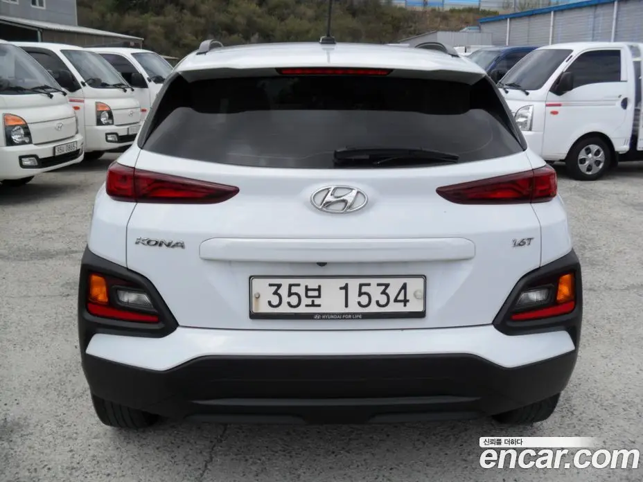 Hyundai Kona 2017 1.6 автомат (гидро), фото 4