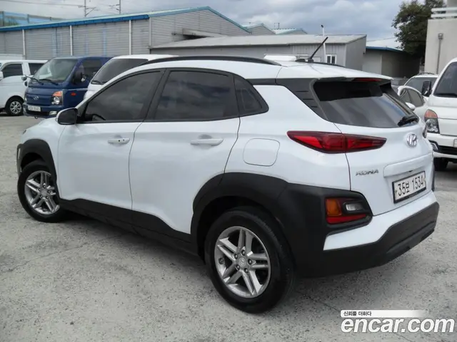Hyundai Kona 2017 1.6 автомат (гидро), миниатюра 5