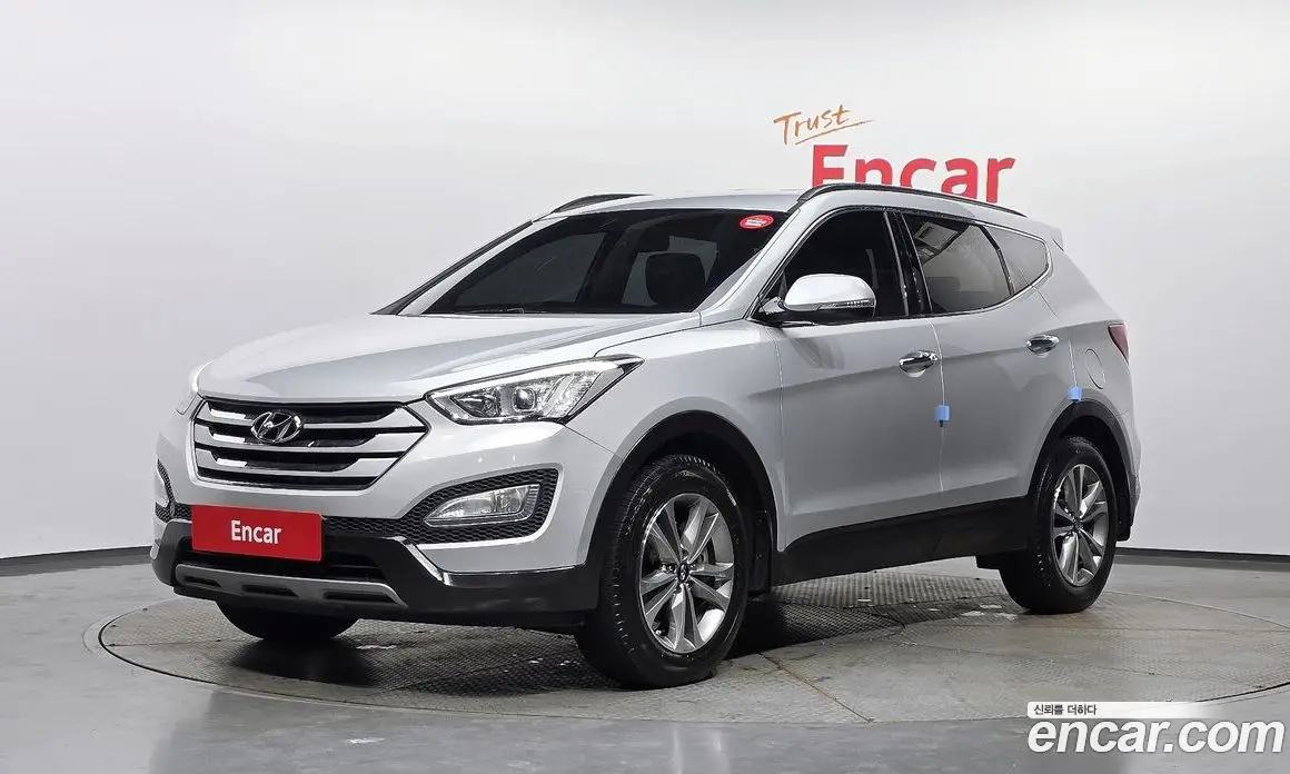 Hyundai Santa Fe 2015 2.0 автомат (гидро), фото 1 Hyundai Santa Fe 2015 2.0 автомат (гидро), фото 1