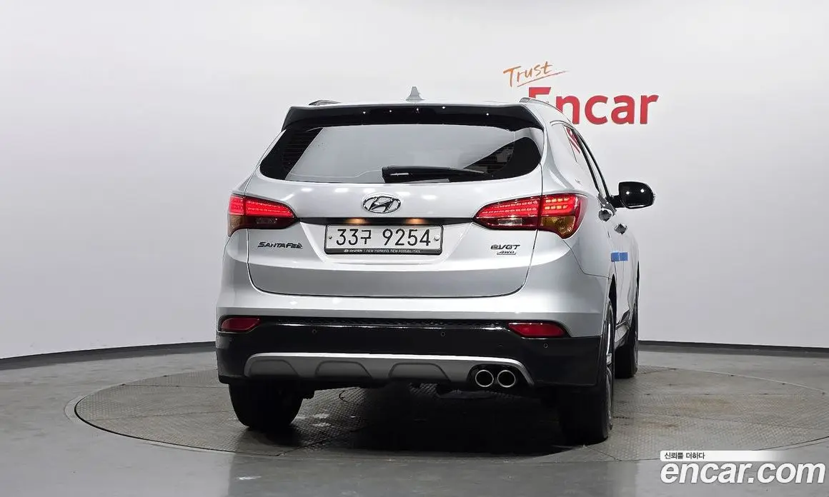 Hyundai Santa Fe 2015 2.0 автомат (гидро), фото 4 Hyundai Santa Fe 2015 2.0 автомат (гидро), фото 4