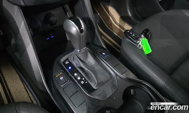 Hyundai Santa Fe 2015 2.0 автомат (гидро), миниатюра 9 Hyundai Santa Fe 2015 2.0 автомат (гидро), миниатюра 9