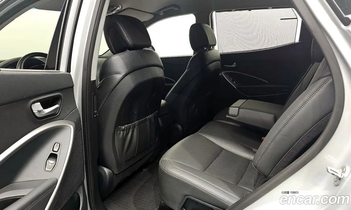 Hyundai Santa Fe 2015 2.0 автомат (гидро), фото 12 Hyundai Santa Fe 2015 2.0 автомат (гидро), фото 12