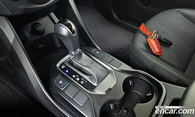 Hyundai Santa Fe 2015 2.0 автомат (гидро), миниатюра 9 Hyundai Santa Fe 2015 2.0 автомат (гидро), миниатюра 9