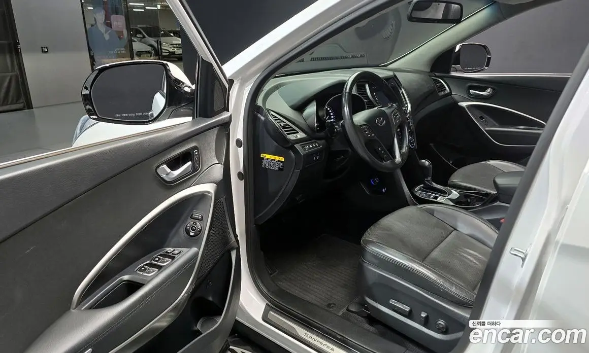 Hyundai Santa Fe 2016 2.0 автомат (гидро), фото 13