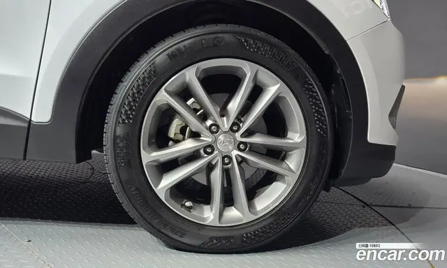 Hyundai Santa Fe 2016 2.0 автомат (гидро), миниатюра 7 Hyundai Santa Fe 2016 2.0 автомат (гидро), миниатюра 7
