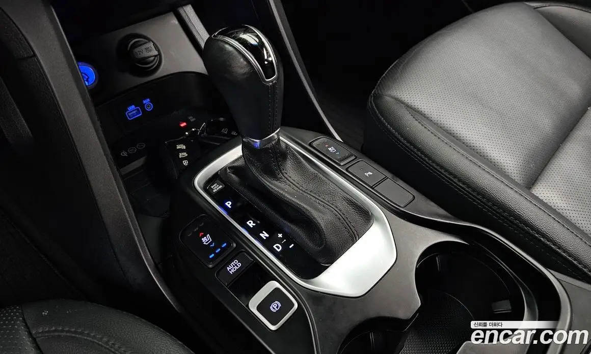 Hyundai Santa Fe 2017 2.0 автомат (гидро), фото 12