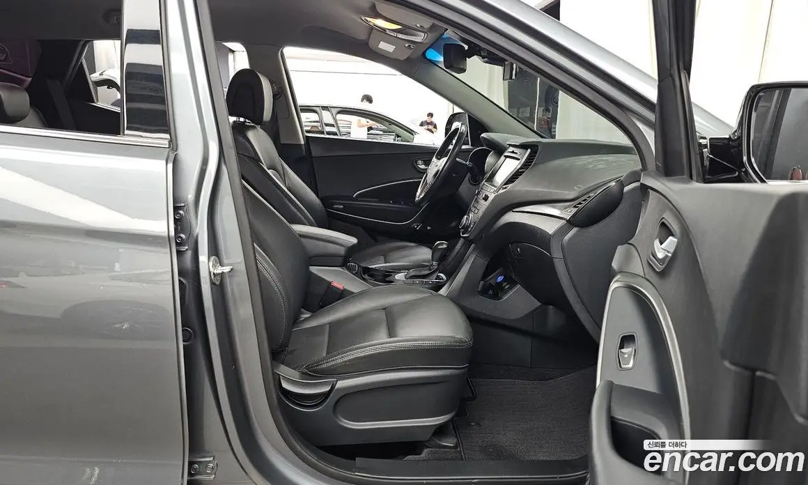Hyundai Santa Fe 2017 2.0 автомат (гидро), фото 17