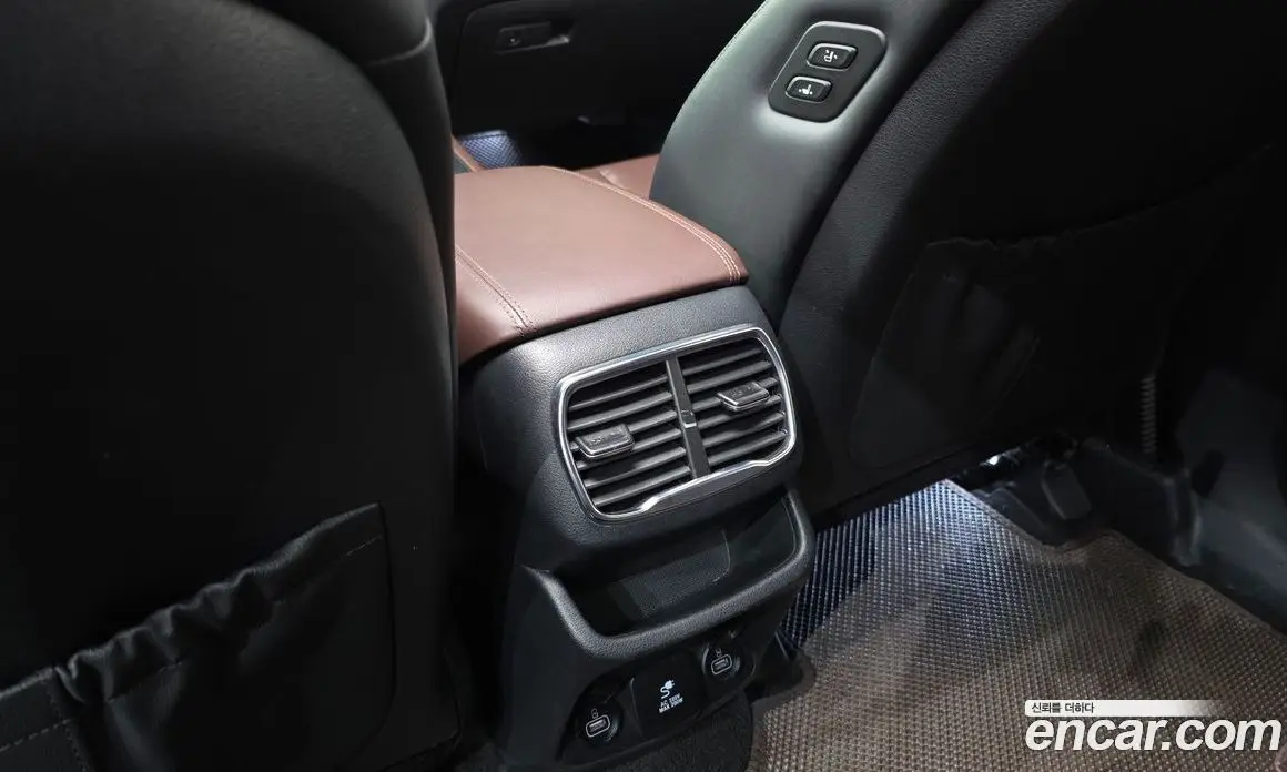 Hyundai Santa Fe 2018 2.0 автомат (гидро), фото 18