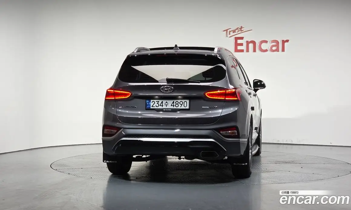 Hyundai Santa Fe 2018 2.0 автомат (гидро), фото 4