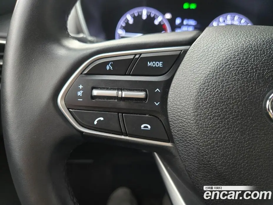 Hyundai Santa Fe 2019 2.0 автомат (гидро), фото 15 Hyundai Santa Fe 2019 2.0 автомат (гидро), фото 15