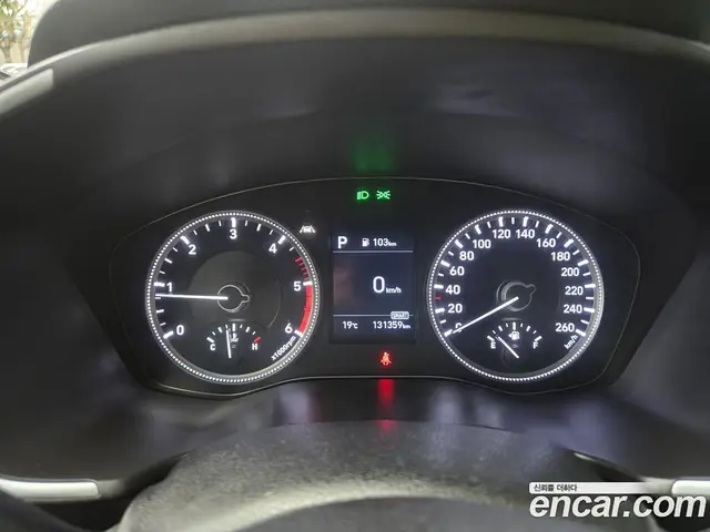 Hyundai Santa Fe 2019 2.0 автомат (гидро), миниатюра 10 Hyundai Santa Fe 2019 2.0 автомат (гидро), миниатюра 10