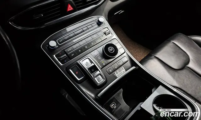 Hyundai Santa Fe 2020 2.2 автомат (гидро), миниатюра 9 Hyundai Santa Fe 2020 2.2 автомат (гидро), миниатюра 9