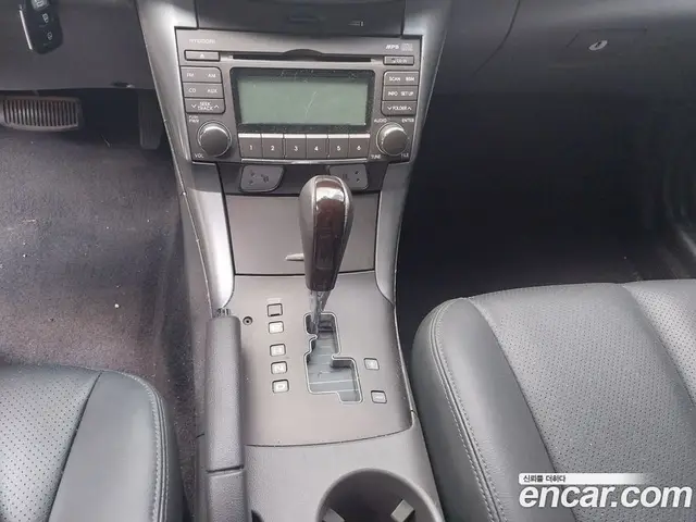 Hyundai Sonata 2008 2.0 автомат (гидро), миниатюра 11