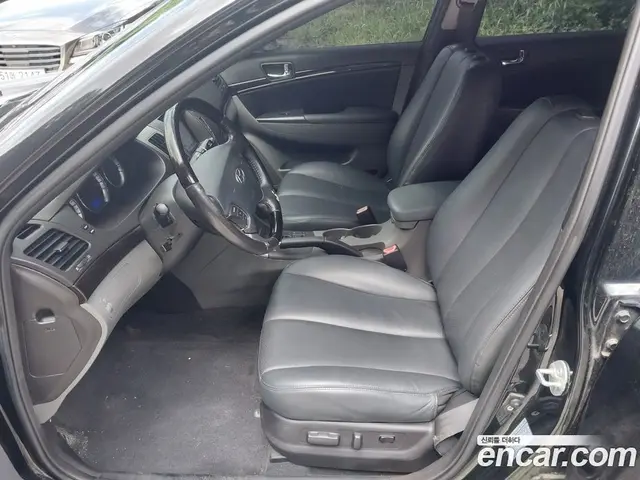 Hyundai Sonata 2008 2.0 автомат (гидро), миниатюра 12