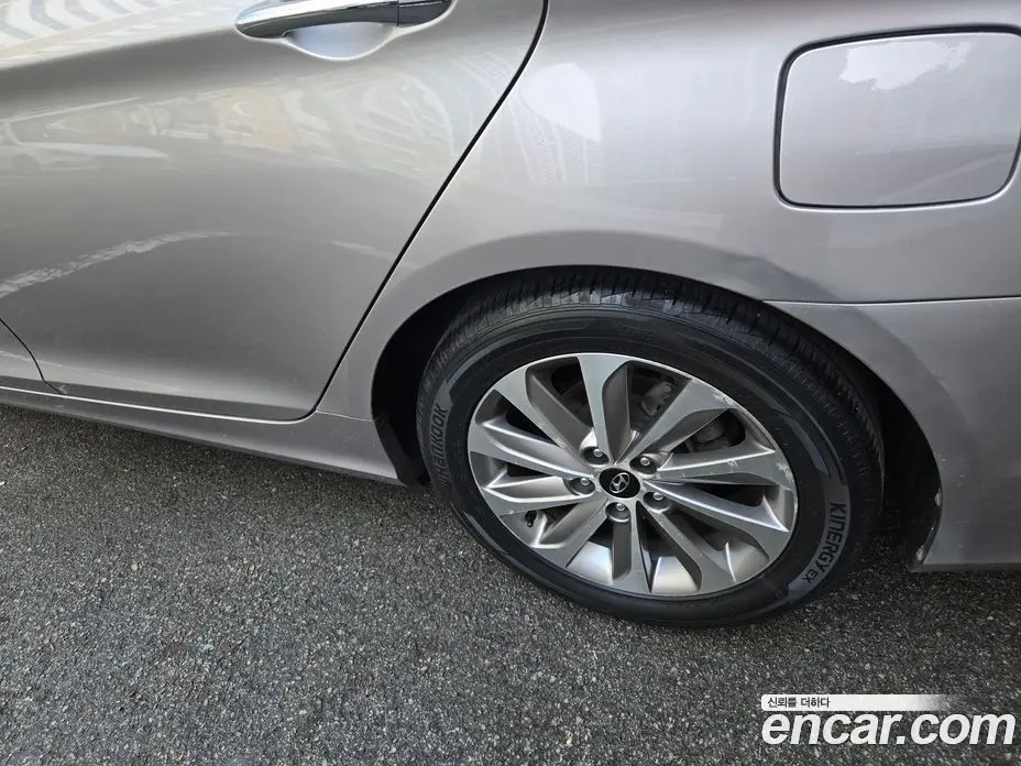 Hyundai Sonata 2012 2.0 автомат (гидро), фото 15 Hyundai Sonata 2012 2.0 автомат (гидро), фото 15