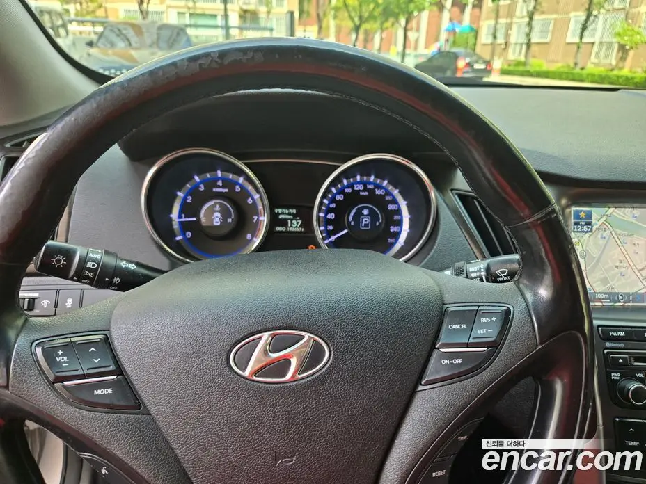 Hyundai Sonata 2012 2.0 автомат (гидро), фото 9 Hyundai Sonata 2012 2.0 автомат (гидро), фото 9