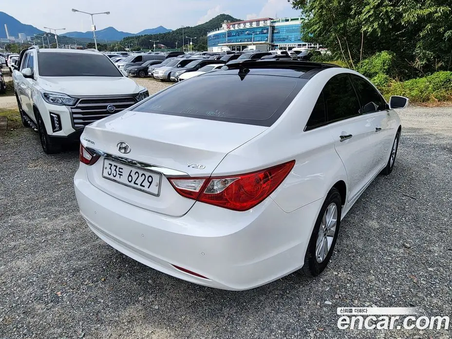 Hyundai Sonata 2012 2.0 автомат (гидро), фото 20 Hyundai Sonata 2012 2.0 автомат (гидро), фото 20