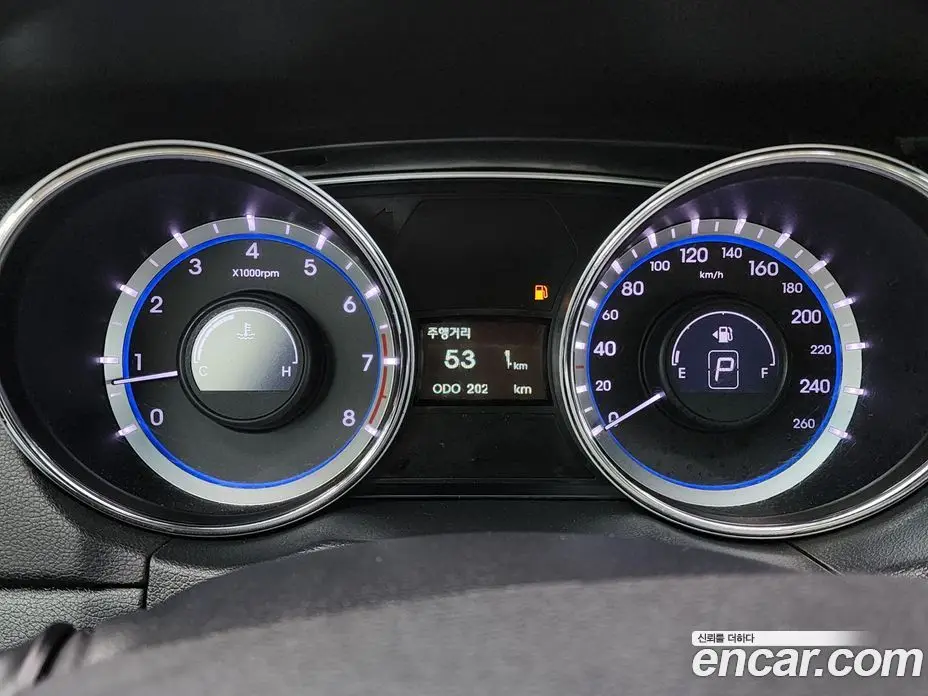 Hyundai Sonata 2012 2.0 автомат (гидро), фото 4 Hyundai Sonata 2012 2.0 автомат (гидро), фото 4