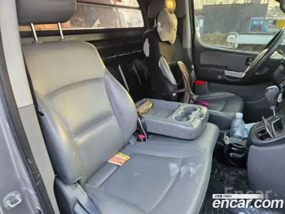 Hyundai Starex 2013 2.5 автомат (гидро), фото 10 Hyundai Starex 2013 2.5 автомат (гидро), фото 10