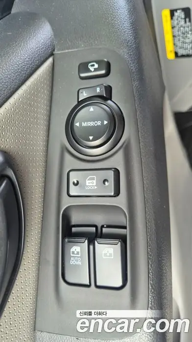 Hyundai Starex 2016 2.5 автомат (гидро), фото 13 Hyundai Starex 2016 2.5 автомат (гидро), фото 13