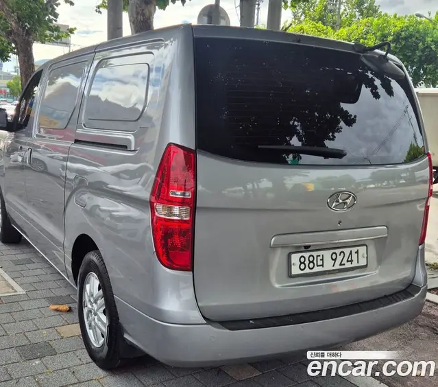 Hyundai Starex 2016 2.5 автомат (гидро), миниатюра 5 Hyundai Starex 2016 2.5 автомат (гидро), миниатюра 5
