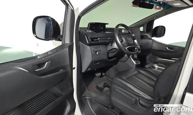 Hyundai Staria 2022 2.2 автомат (гидро), миниатюра 10