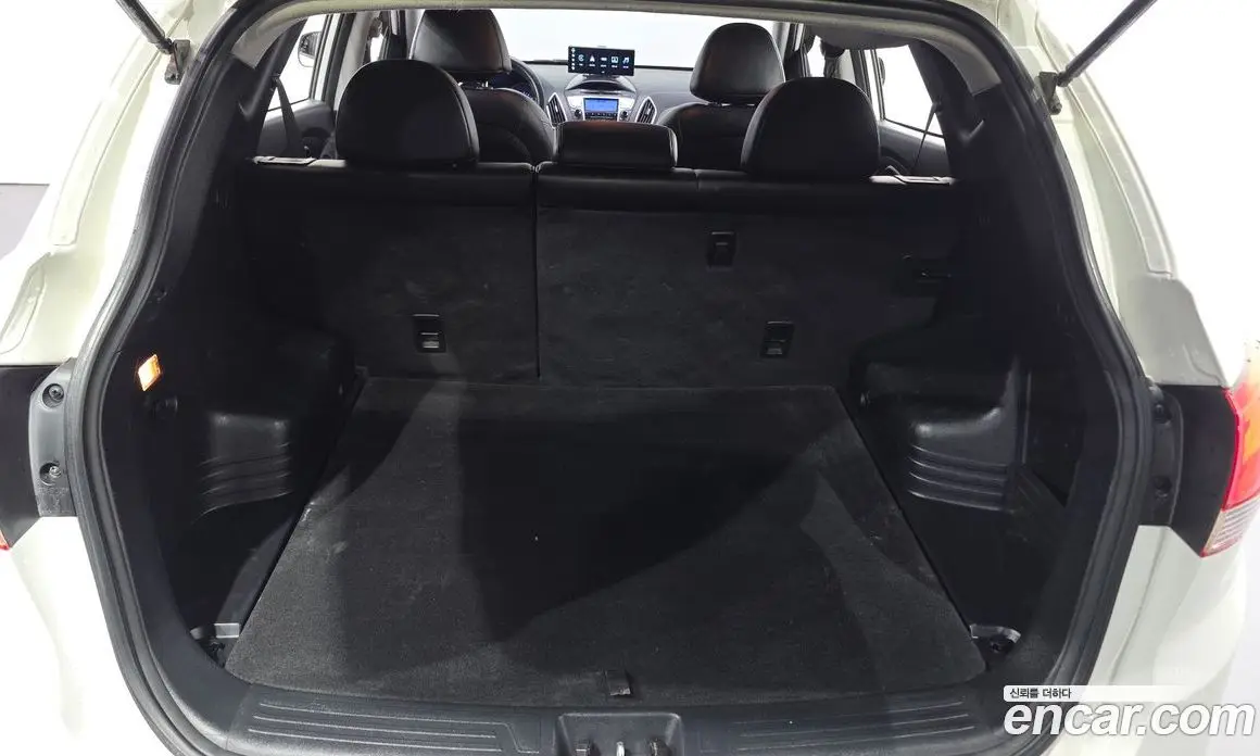 Hyundai Tucson 2013 2.0 автомат (гидро), фото 20