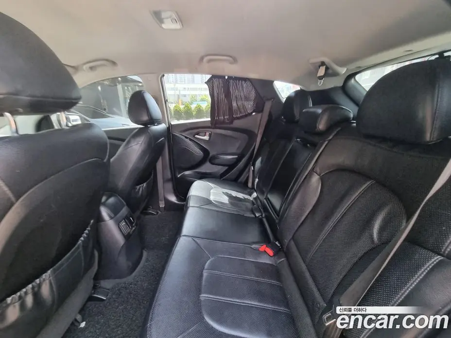 Hyundai Tucson 2013 2.0 автомат (гидро), фото 12