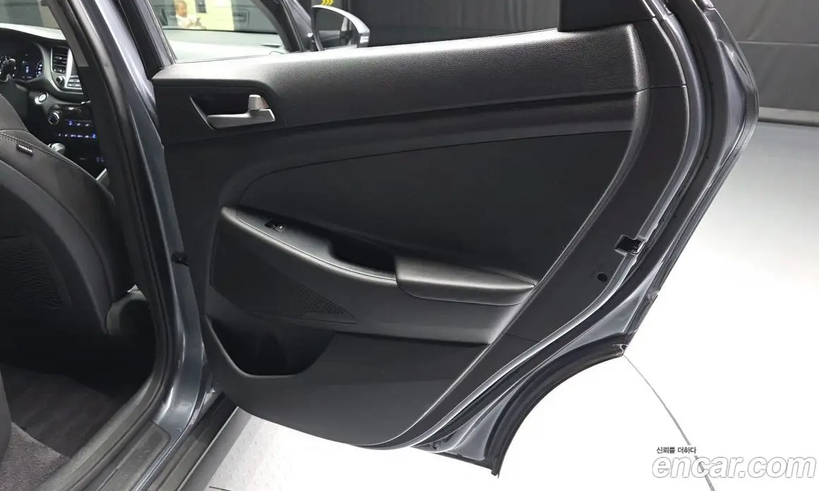Hyundai Tucson 2018 1.7 автомат (гидро), фото 15 Hyundai Tucson 2018 1.7 автомат (гидро), фото 15