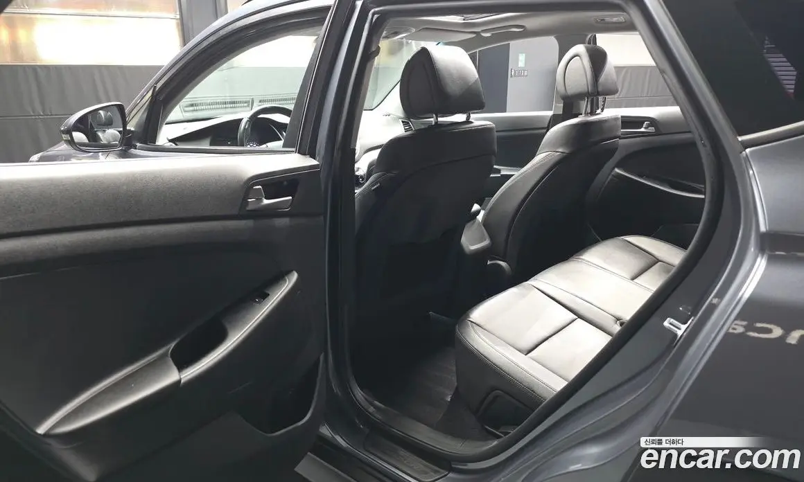 Hyundai Tucson 2018 1.7 автомат (гидро), фото 16 Hyundai Tucson 2018 1.7 автомат (гидро), фото 16