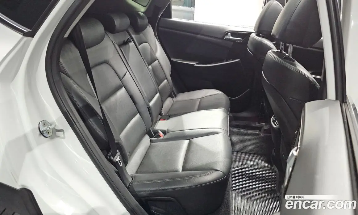 Hyundai Tucson 2019 1.6 автомат (гидро), фото 17