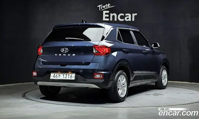 Hyundai Venue 2019 1.6 автомат (гидро), миниатюра 2