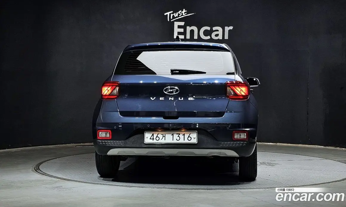 Hyundai Venue 2019 1.6 автомат (гидро), фото 4