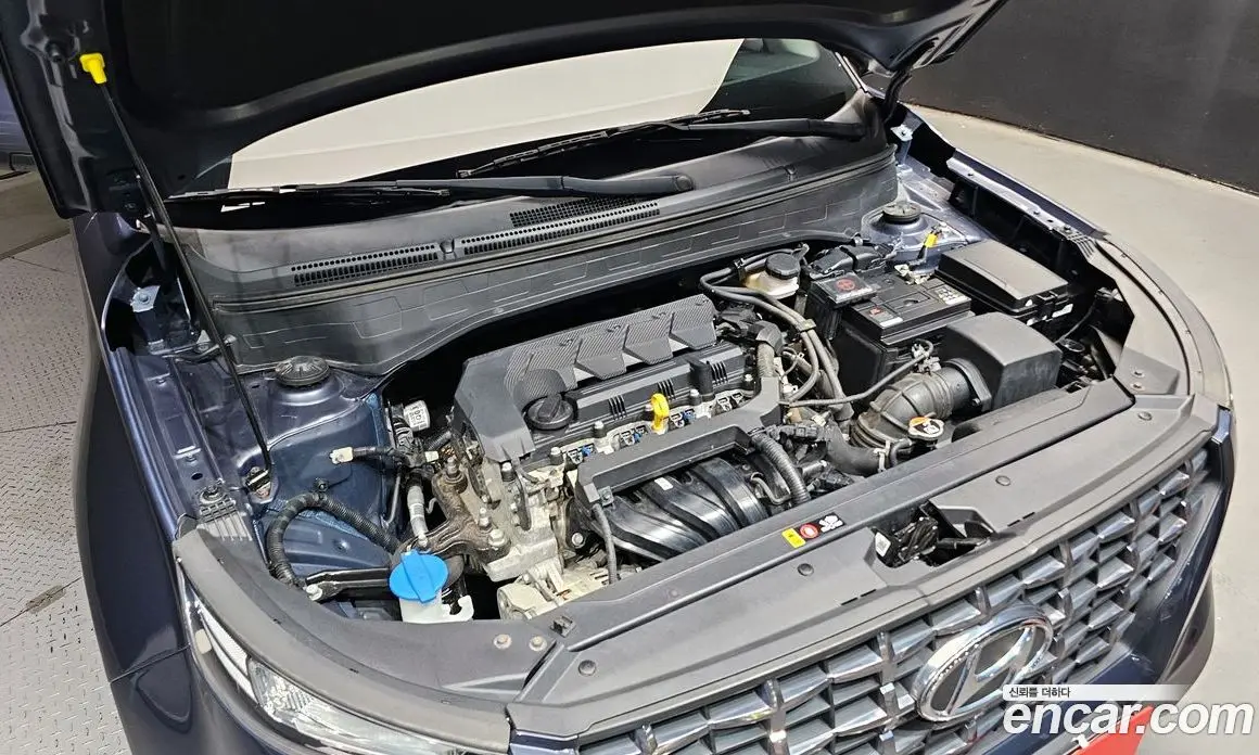 Hyundai Venue 2019 1.6 автомат (гидро), фото 6
