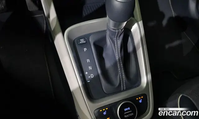 Hyundai Venue 2020 1.6 автомат (гидро), миниатюра 12