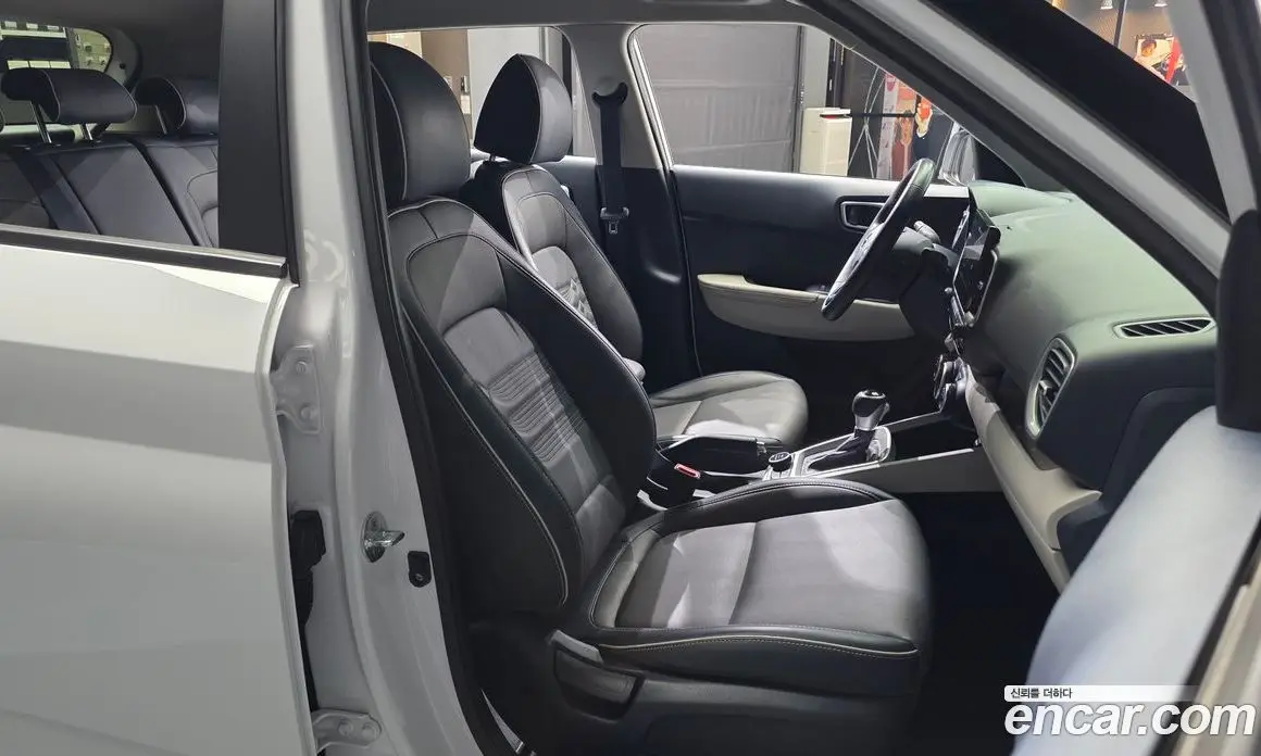 Hyundai Venue 2020 1.6 автомат (гидро), фото 16 Hyundai Venue 2020 1.6 автомат (гидро), фото 16