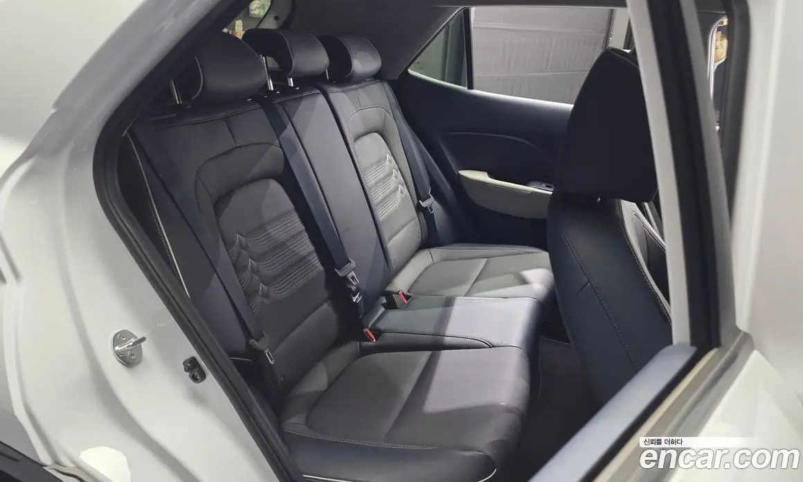 Hyundai Venue 2020 1.6 автомат (гидро), фото 18 Hyundai Venue 2020 1.6 автомат (гидро), фото 18