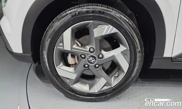 Hyundai Venue 2020 1.6 автомат (гидро), миниатюра 5 Hyundai Venue 2020 1.6 автомат (гидро), миниатюра 5