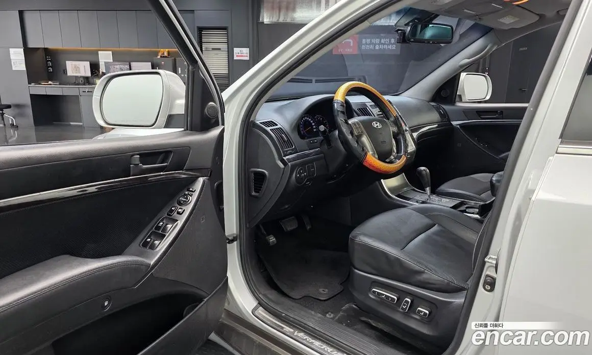 Hyundai Veracruz 2011 3.0 автомат (гидро), фото 13