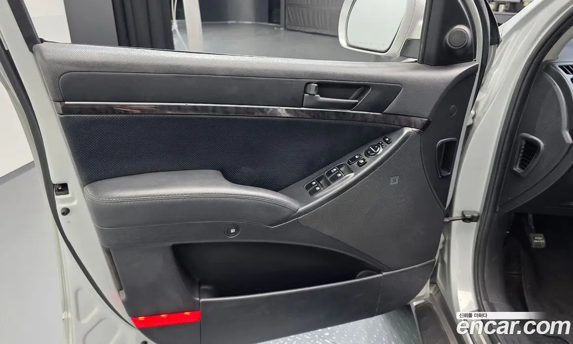 Hyundai Veracruz 2011 3.0 автомат (гидро), фото 14