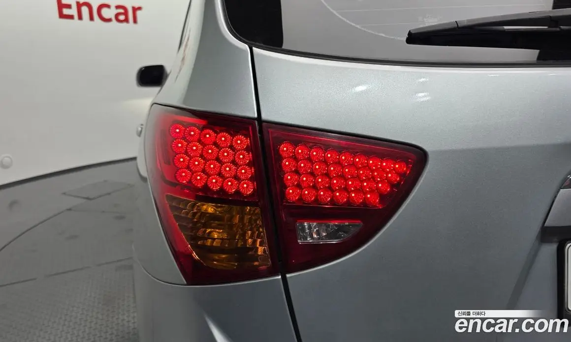 Hyundai Veracruz 2011 3.0 автомат (гидро), фото 9