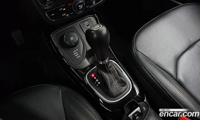 Jeep Compass 2019 2.4 автомат (гидро), миниатюра 12