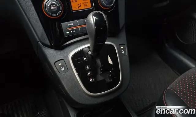Kia Carens 2009 2.0 автомат (гидро), миниатюра 9