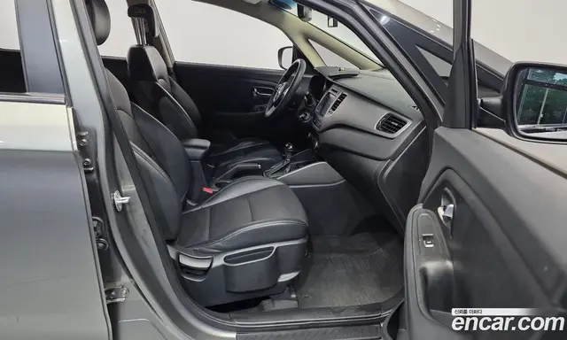 Kia Carens 2013 2.0 автомат (гидро), миниатюра 11 Kia Carens 2013 2.0 автомат (гидро), миниатюра 11